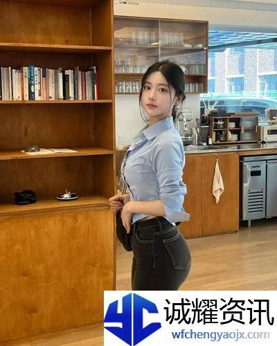 免费网站在线观看人数第一集