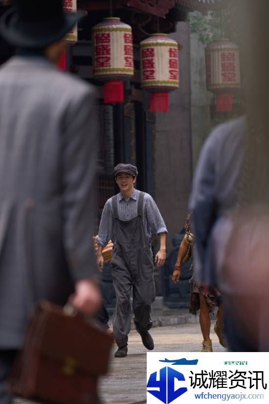 唐探1900刘昊然剧照一出